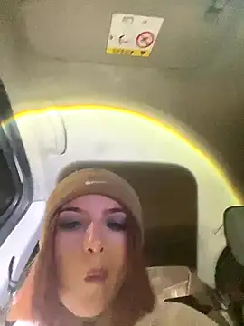 DanteAndVictoria online show from 10-12-25, 02:21