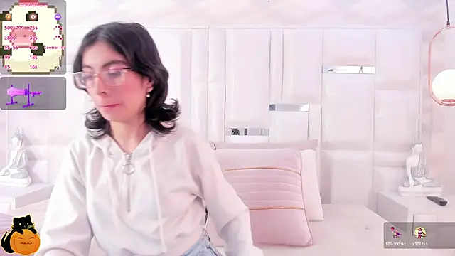 Im Molly Angel online show from 10-06-25, 08:17