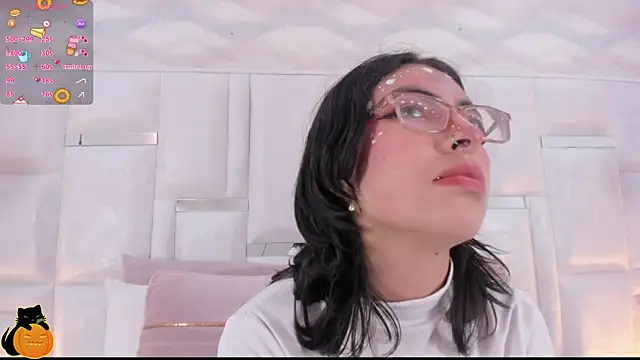 Im Molly Angel online show from 10-20-25, 08:31