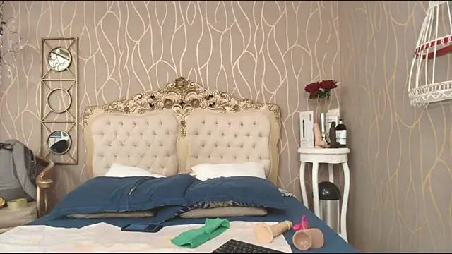 katybrownss online show from 09-29-25, 03:11