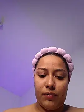 Snapshot of Nicoll_31 chatting on 11-29-25, 11:41 Nicoll 31 online show from 11-29-25, 11:41