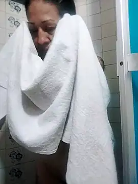 Snapshot of panamared chatting on 10-02-25, 12:17 panamared online show from 10-02-25, 12:17