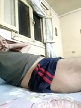 Snapshot of modysalpoy chatting on 11-17-25, 01:44 modysalpoy online show from 11-17-25, 01:44