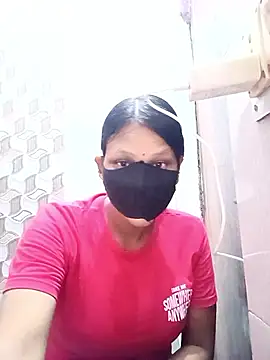 Snapshot of varnika chatting on 09-24-25, 09:45 varnika online show from 09-24-25, 09:45