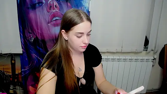 Snapshot of _MillaDellf_ chatting on 10-13-25, 10:59 MillaDellf online show from 10-13-25, 10:59