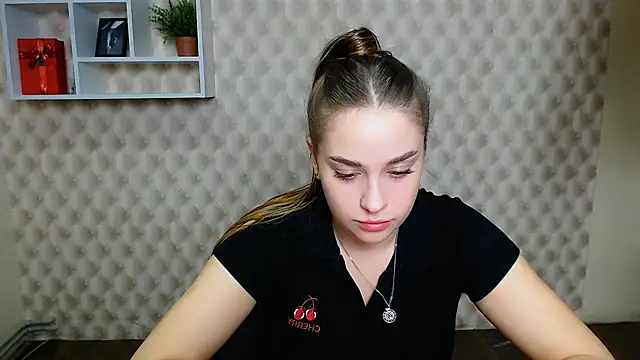 Snapshot of _MillaDellf_ chatting on 11-13-25, 09:52 MillaDellf online show from 11-13-25, 09:52