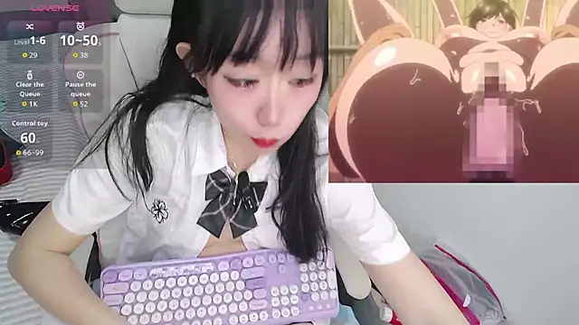 Snapshot of Angela-AMY chatting on 11-04-25, 04:33 Angela-AMY online show from 11-04-25, 04:33