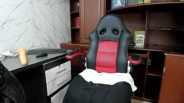 Snapshot of AnastasiaBelov chatting on 10-07-25, 12:13 AnastasiaBelov online show from 10-07-25, 12:13