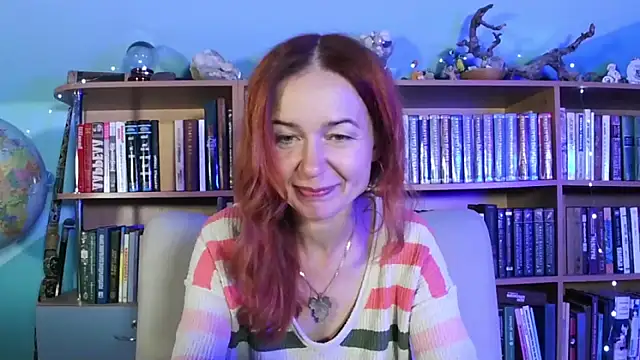 Snapshot of Foxilady357 chatting on 11-11-25, 01:55 Foxilady357 online show from 11-11-25, 01:55