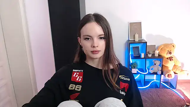 Ariella ari online show from 10-27-25, 01:15