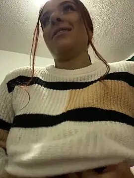 Snapshot of haally-mll chatting on 10-09-25, 07:45 haally-mll online show from 10-09-25, 07:45