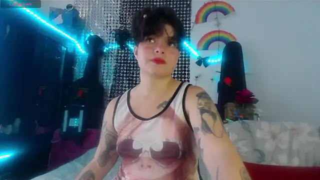 Snapshot of Mitsuha_gate chatting on 10-07-25, 03:20 Mitsuha gate online show from 10-07-25, 03:20