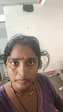 Guriya0076 online show from 07-12-26, 04:36