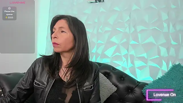 SabinaDeluxe cg online show from 10-21-25, 05:13