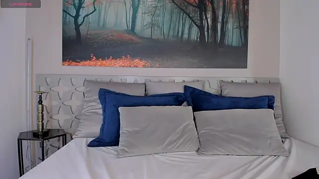 Snapshot of isabellasouza chatting on 10-17-25, 07:49 isabellasouza online show from 10-17-25, 07:49