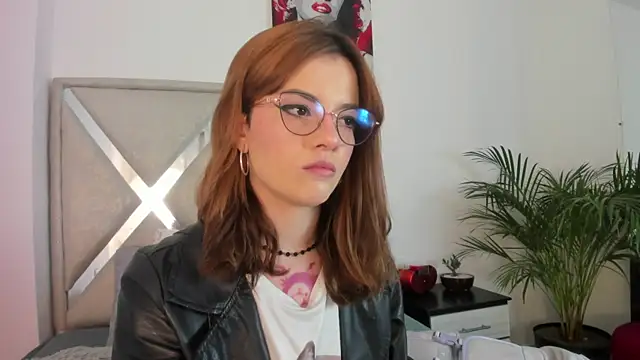 Snapshot of abby_jones2 chatting on 02-11-26, 03:22 abby jones2 online show from 02-11-26, 03:22