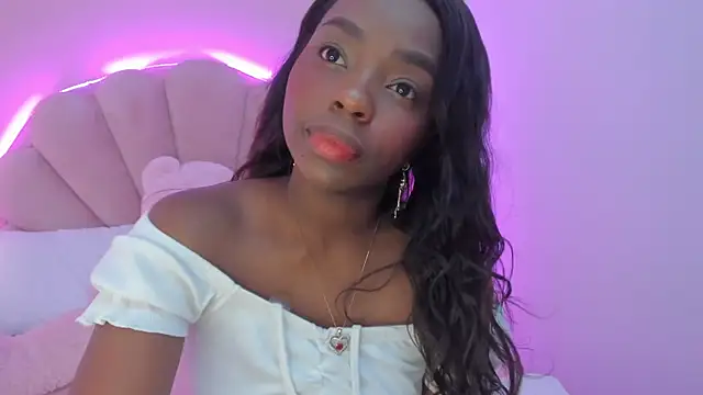 Snapshot of Melanyy_Ebonny chatting on 09-18-25, 03:41 Melanyy Ebonny online show from 09-18-25, 03:41