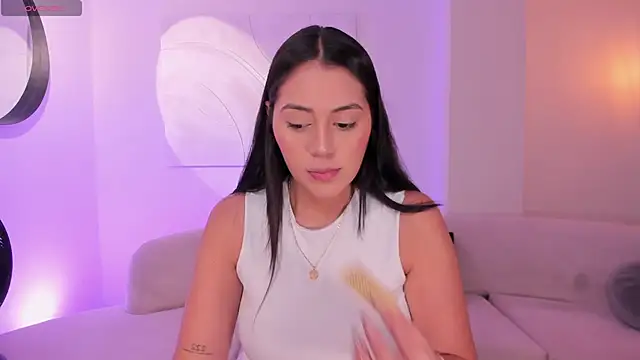 AmbarJames  online show from 03-12-26, 12:11