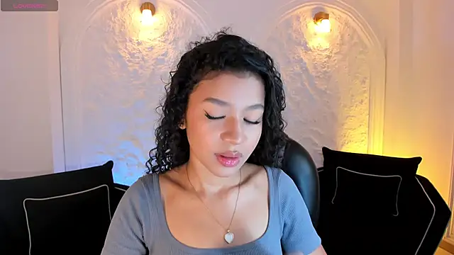 SophieHouston  online show from 09-25-25, 02:48