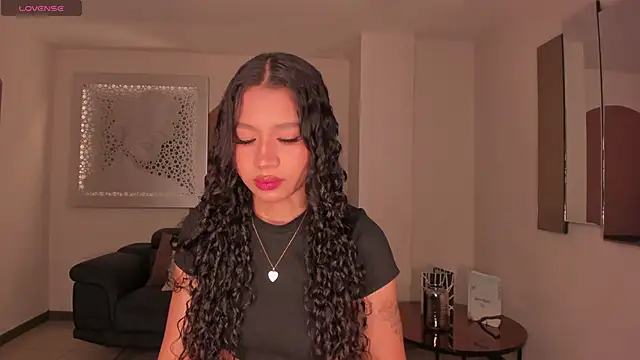 SophieHouston  online show from 11-30-25, 11:09