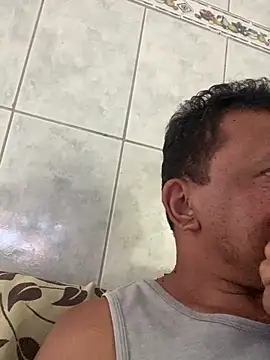 Snapshot of PIROCAGG21 chatting on 12-21-25, 06:59 PIROCAGG21 online show from 12-21-25, 06:59