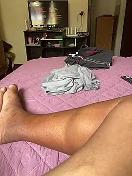 Snapshot of PIROCAGG21 chatting on 02-17-26, 06:03 PIROCAGG21 online show from 02-17-26, 06:03