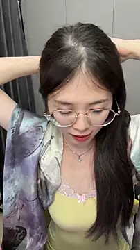 Snapshot of Qianqian-888 chatting on 12-02-25, 01:05 Qianqian-888 online show from 12-02-25, 01:05