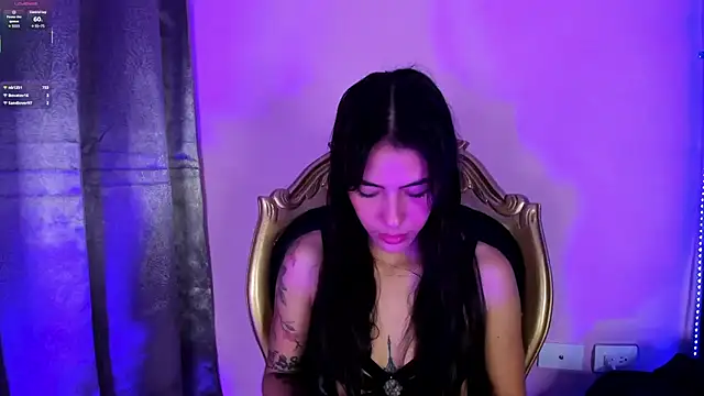 Snapshot of ValkaGrecco chatting on 10-15-25, 02:55 ValkaGrecco online show from 10-15-25, 02:55