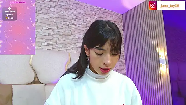 juno tay online show from 11-23-25, 11:54