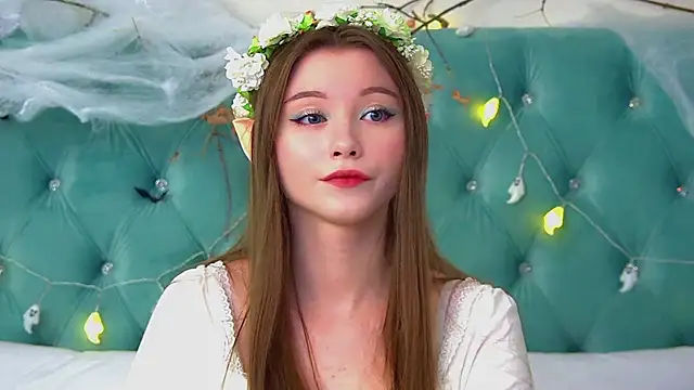 KeiraAsti online show from 10-26-25, 06:08