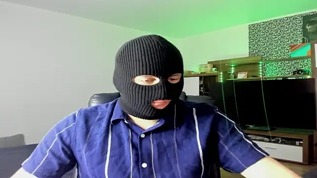 Snapshot of romiosabrino chatting on 01-08-26, 01:13 romiosabrino online show from 01-08-26, 01:13