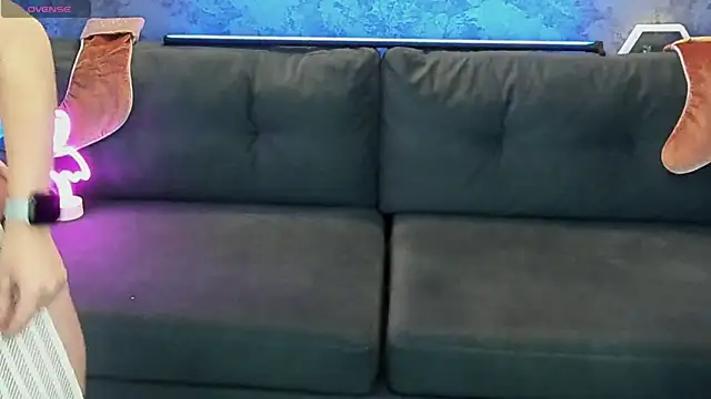 LiviaShy online show from 01-06-26, 08:01