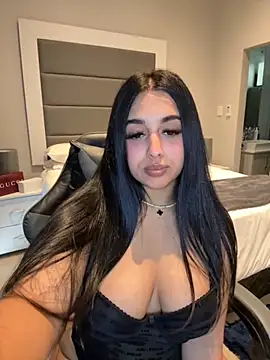 LilMisIndianx online show from 11-06-25, 09:32