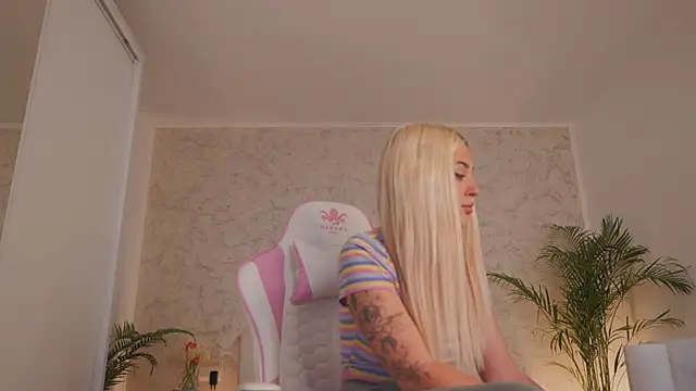 daisyblushh online show from 04-09-26, 04:01