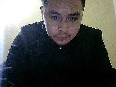 Snapshot of jorgexsuil2hh chatting on 06-11-26, 06:00 jorgexsuil2hh online show from 06-11-26, 06:00
