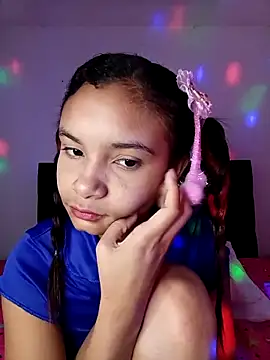 liz7skinny online show from 04-24-26, 07:38