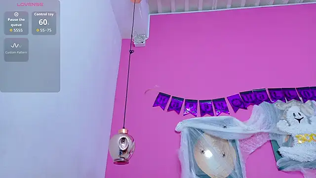 Snapshot of drooling4daddy chatting on 10-08-25, 03:04 drooling4daddy online show from 10-08-25, 03:04