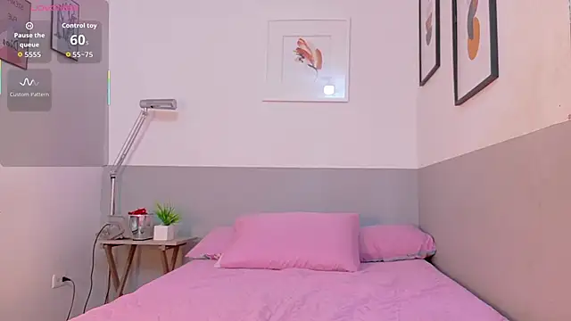 Snapshot of drooling4daddy chatting on 11-30-25, 12:42 drooling4daddy online show from 11-30-25, 12:42