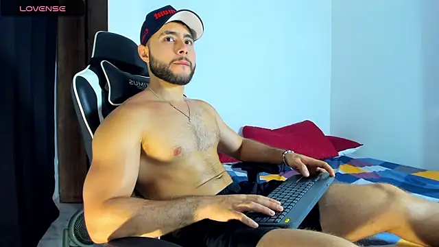 Snapshot of bryan_mugn chatting on 09-19-25, 03:52 bryan mugn online show from 09-19-25, 03:52