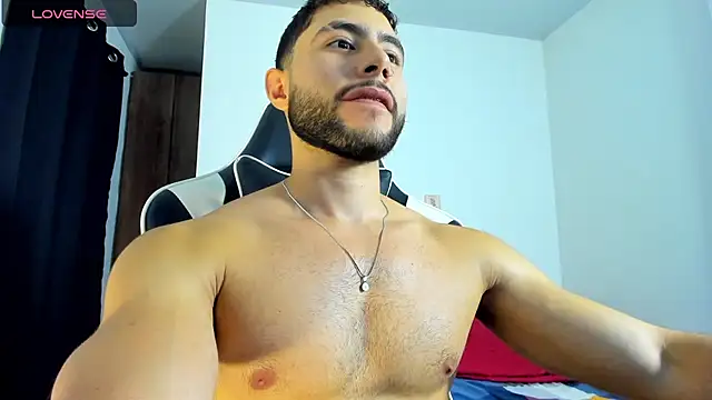 Snapshot of bryan_mugn chatting on 10-24-25, 02:19 bryan mugn online show from 10-24-25, 02:19