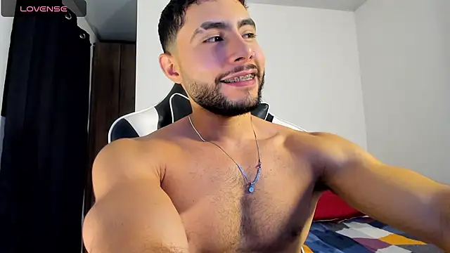 Snapshot of bryan_mugn chatting on 11-04-25, 04:22 bryan mugn online show from 11-04-25, 04:22