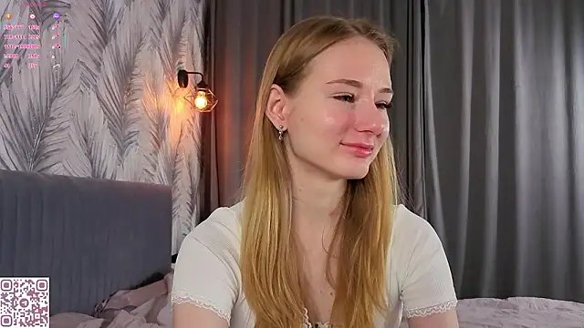 ElvinaRose online show from 02-02-26, 02:21