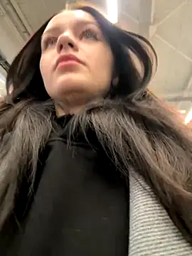 Cum girlss online show from 09-25-25, 03:43