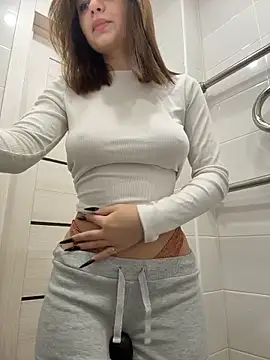 Snapshot of Cum_girlss chatting on 05-16-26, 05:04 Cum girlss online show from 05-16-26, 05:04