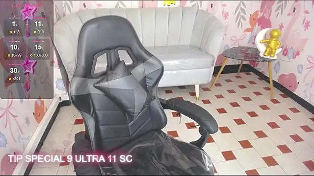 Paris09 v  online show from 10-17-25, 03:42