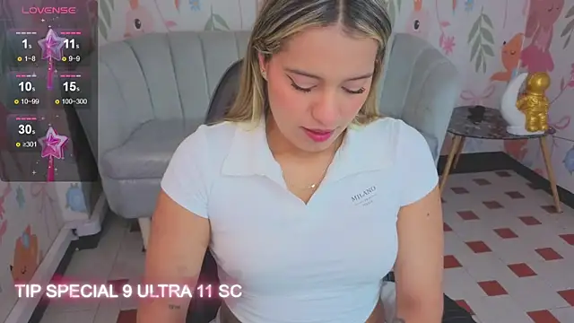 Paris09 v  online show from 03-25-26, 03:34