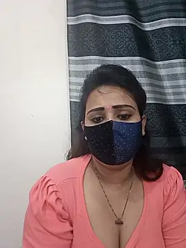 Snapshot of Mow_955 chatting on 09-17-25, 05:25 Mow 955 online show from 09-17-25, 05:25