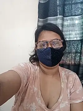 Snapshot of Mow_955 chatting on 09-20-25, 06:58 Mow 955 online show from 09-20-25, 06:58