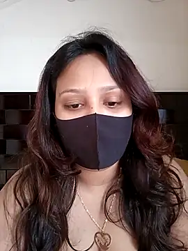 Snapshot of Mow_955 chatting on 11-02-25, 07:55 Mow 955 online show from 11-02-25, 07:55