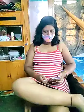 Snapshot of Rupali201 chatting on 09-18-25, 02:35 Rupali201 online show from 09-18-25, 02:35